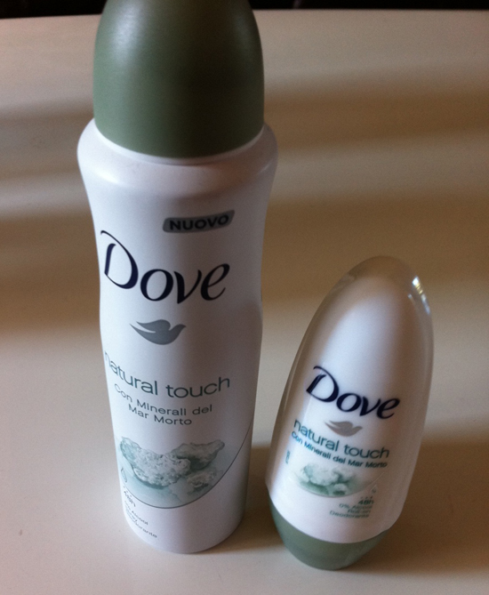 Dove, Deodorante Spray Mineral Touch, con 1/4 Crema Idratante e Minerali  Naturali del Mar Morto